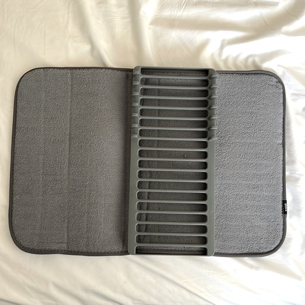 Umbra Udry Mini Drying Rack with Mat
